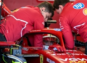 爱游戏入口-红牛车队力克梅赛德斯，拉塞尔带队取胜