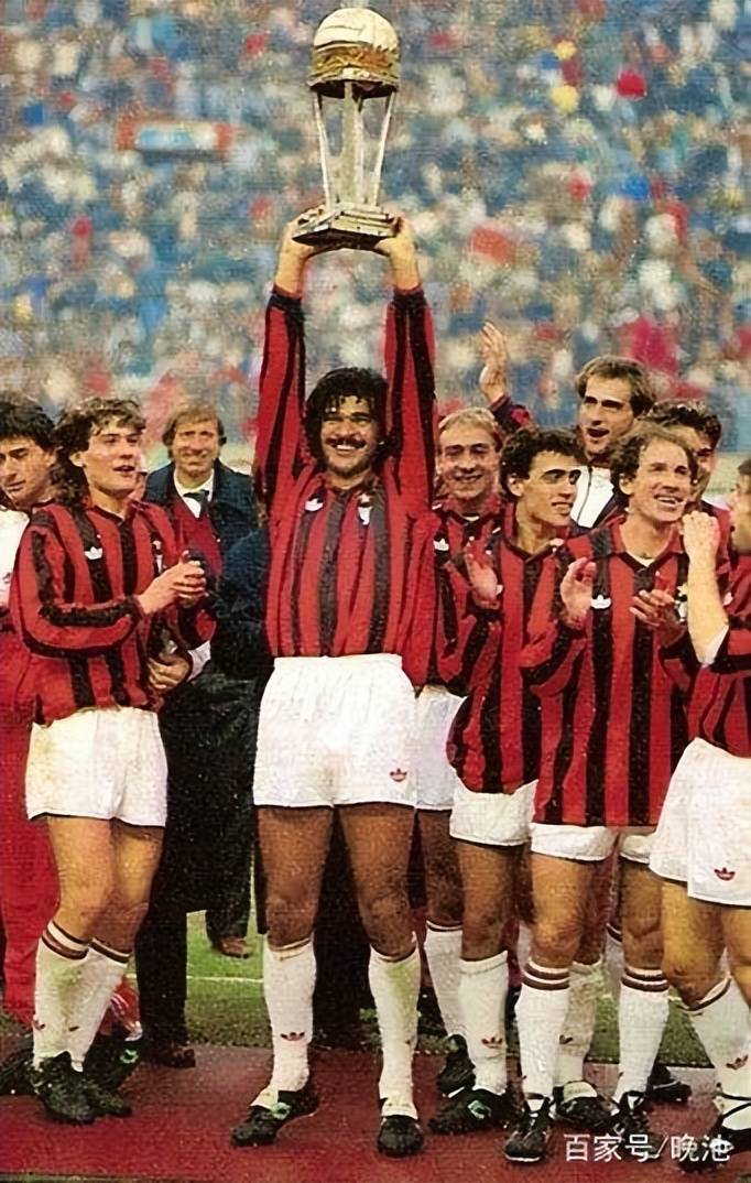 AC米兰轻取荷兰，阿圭罗惊艳四座