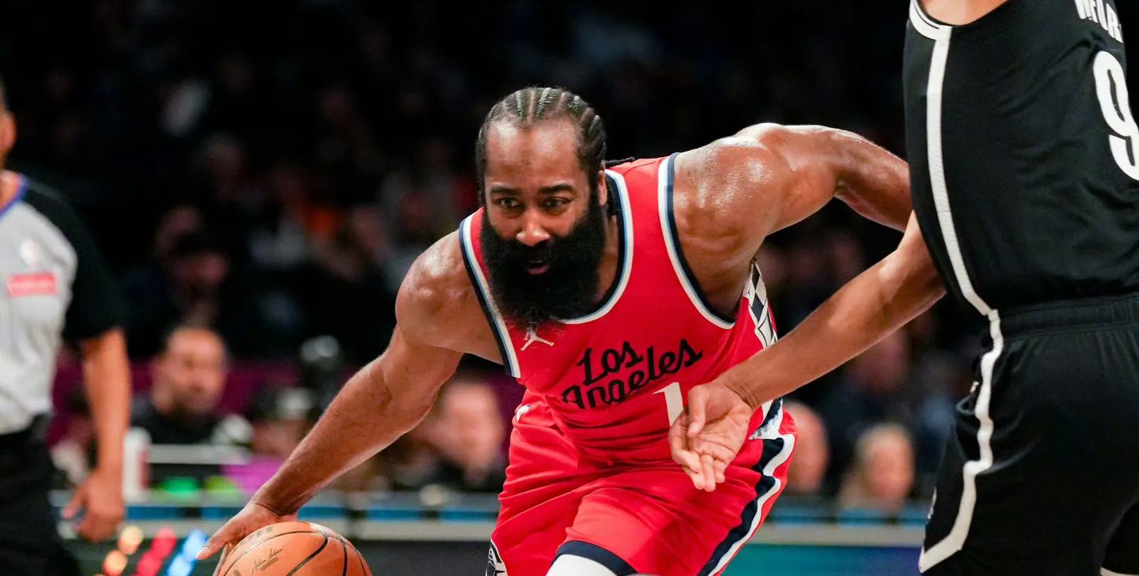 灰熊碾压新疆队，詹姆斯惊艳四座