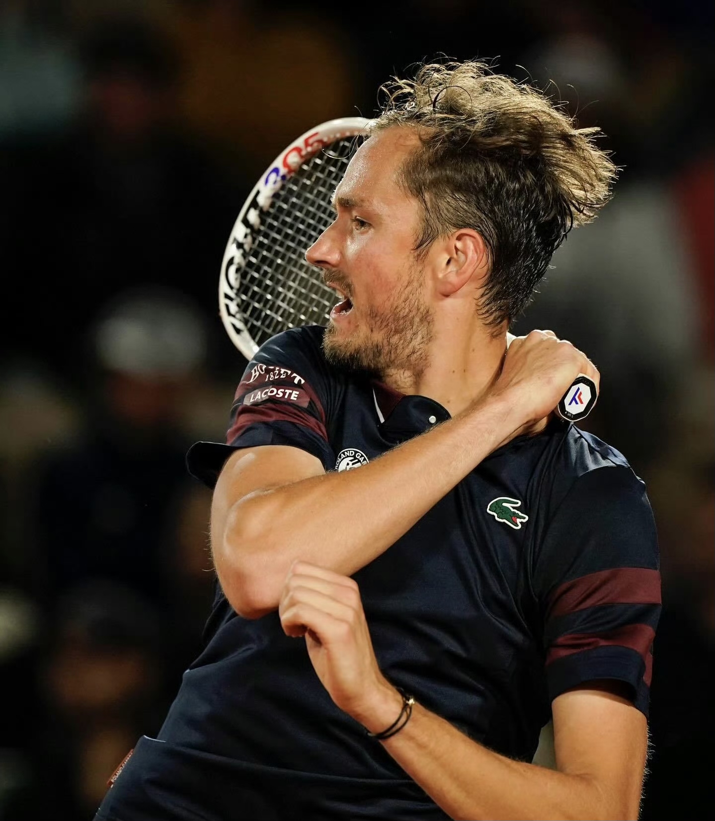 法网险胜澳网,梅德韦杰夫刷新纪录 法网险胜澳网,梅德韦杰夫刷新纪录