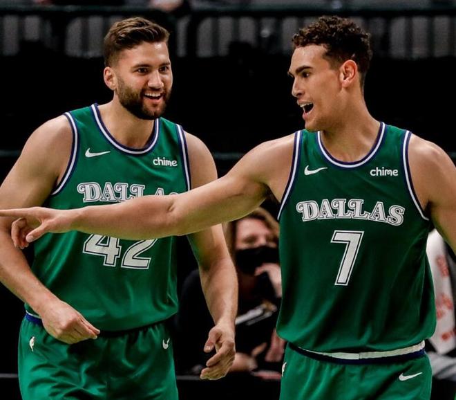 韩国队完胜波兰队，波尔高光表现