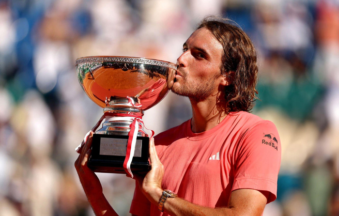 蒙特卡洛大师赛轻取戴维斯杯，西西帕斯关键制胜