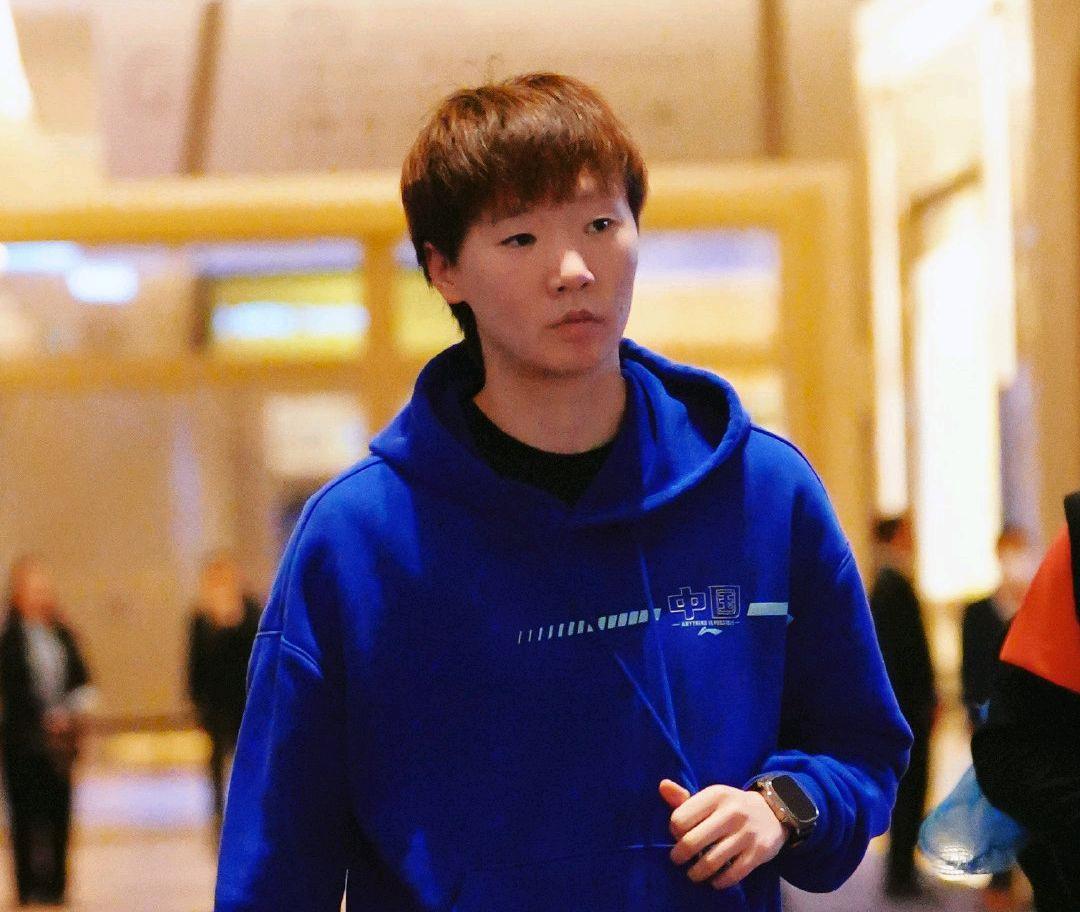 山西队主场逆转对手,球员赛后感动落泪 山西队主场逆转对手,球员赛后感动落泪