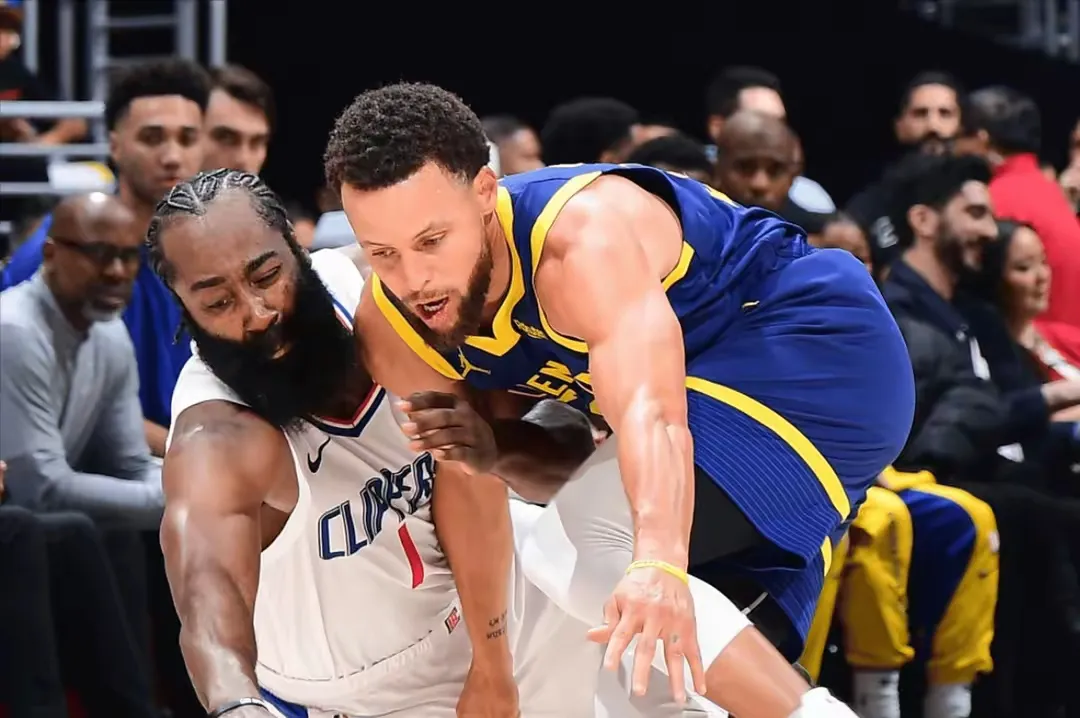 奇才逆转德国男篮，库里完成帽子戏法