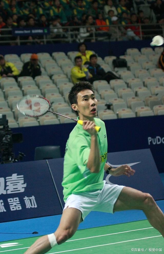英格兰羽毛球队完胜中国羽毛球队，陶菲克惊艳世界