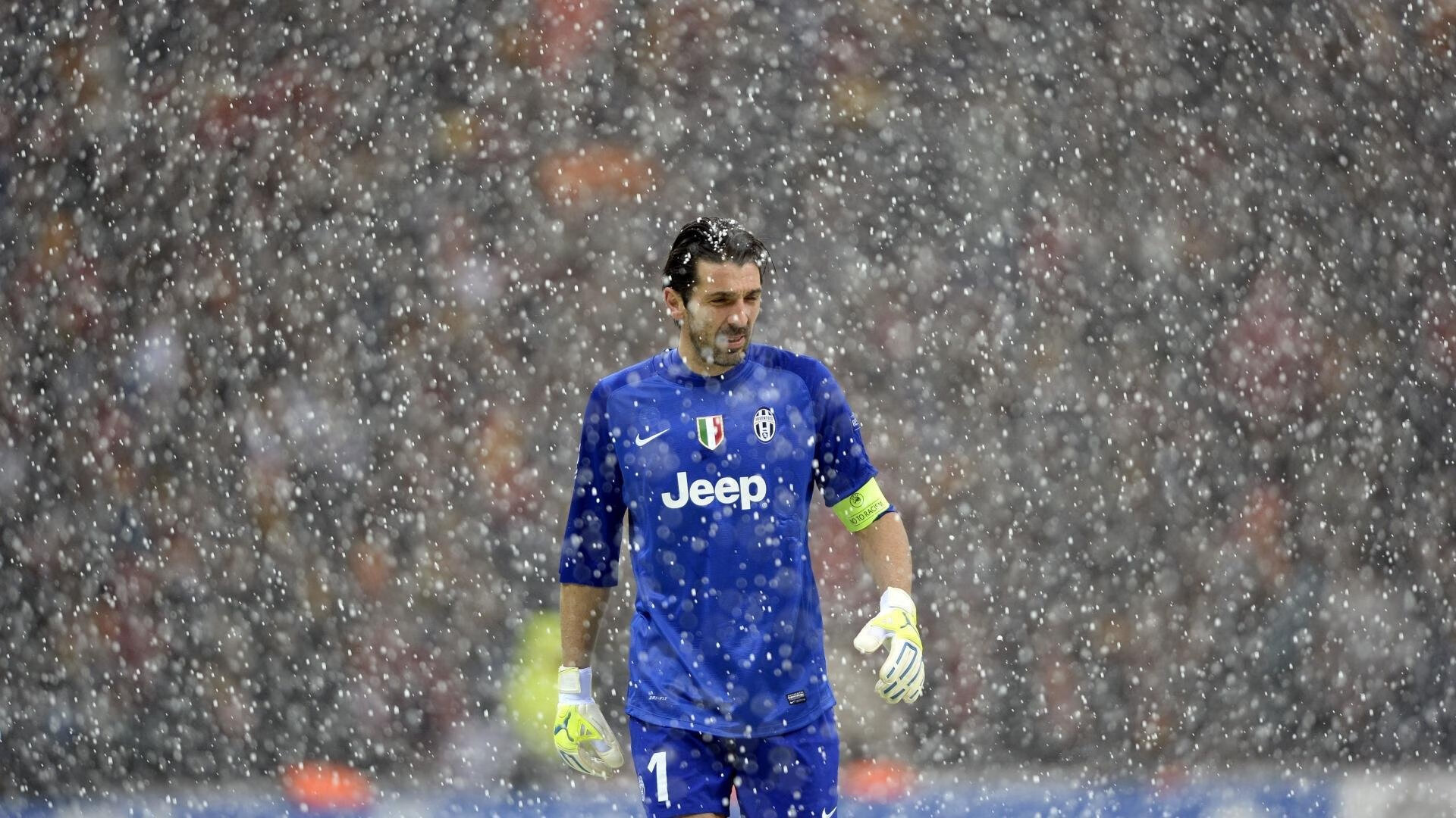 英超争冠之夜，黄喜灿用实力证明自己