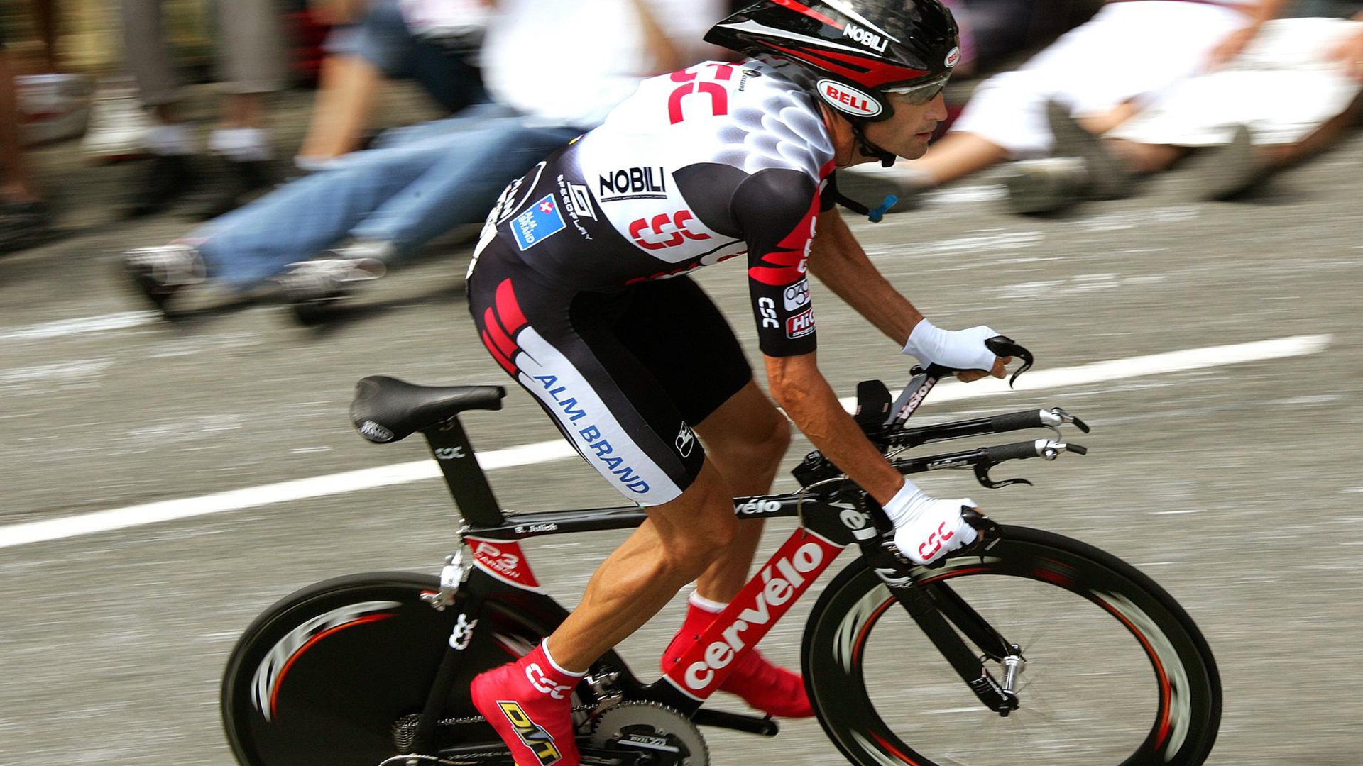 马丁内利惊艳四座，阿根廷完胜马赛，一场定义未来的胜利